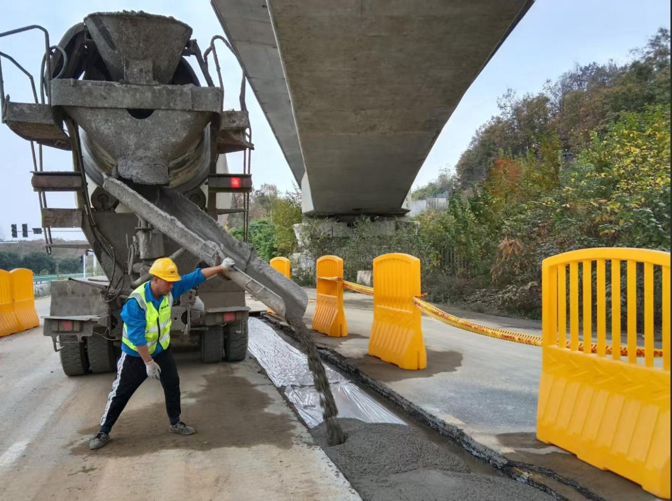 炎帝大道供水管網(wǎng)工程順利通水！